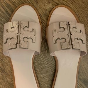 Brand new Tory Burch Ines slide sandals